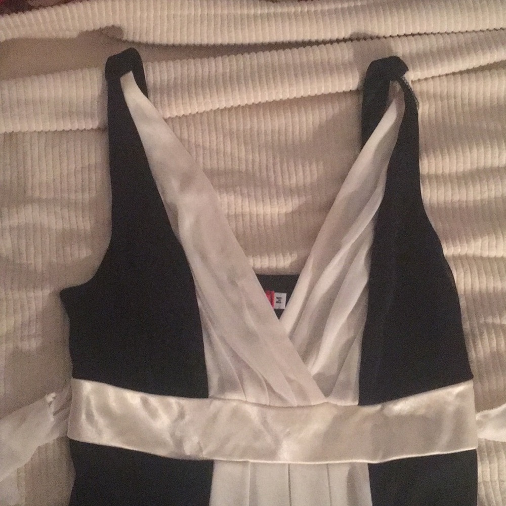 Ruby Rox dress - Picture 2 of 4